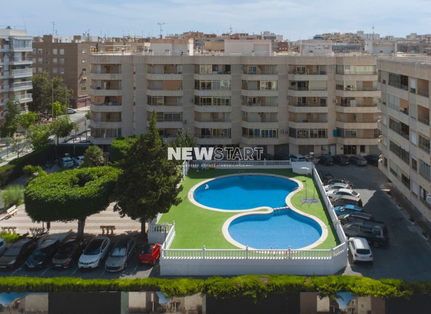 Revente - Appartement - Santa Pola
