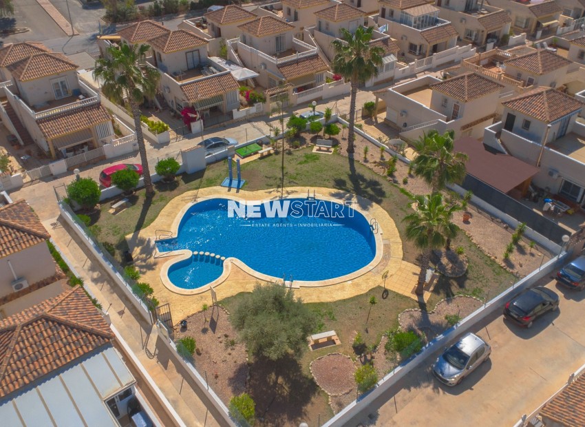 Revente - Détaché - La Marina - Urb. La Marina