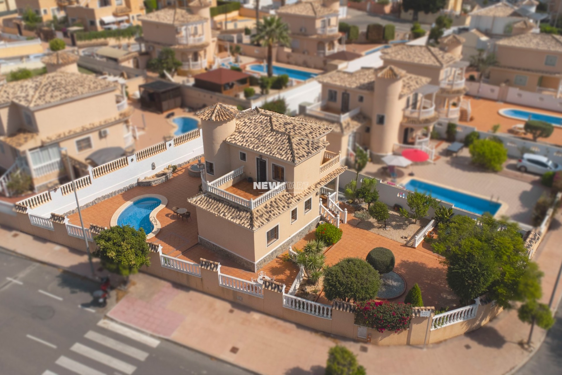 Revente - Détaché - La Marina - Urb. La Marina