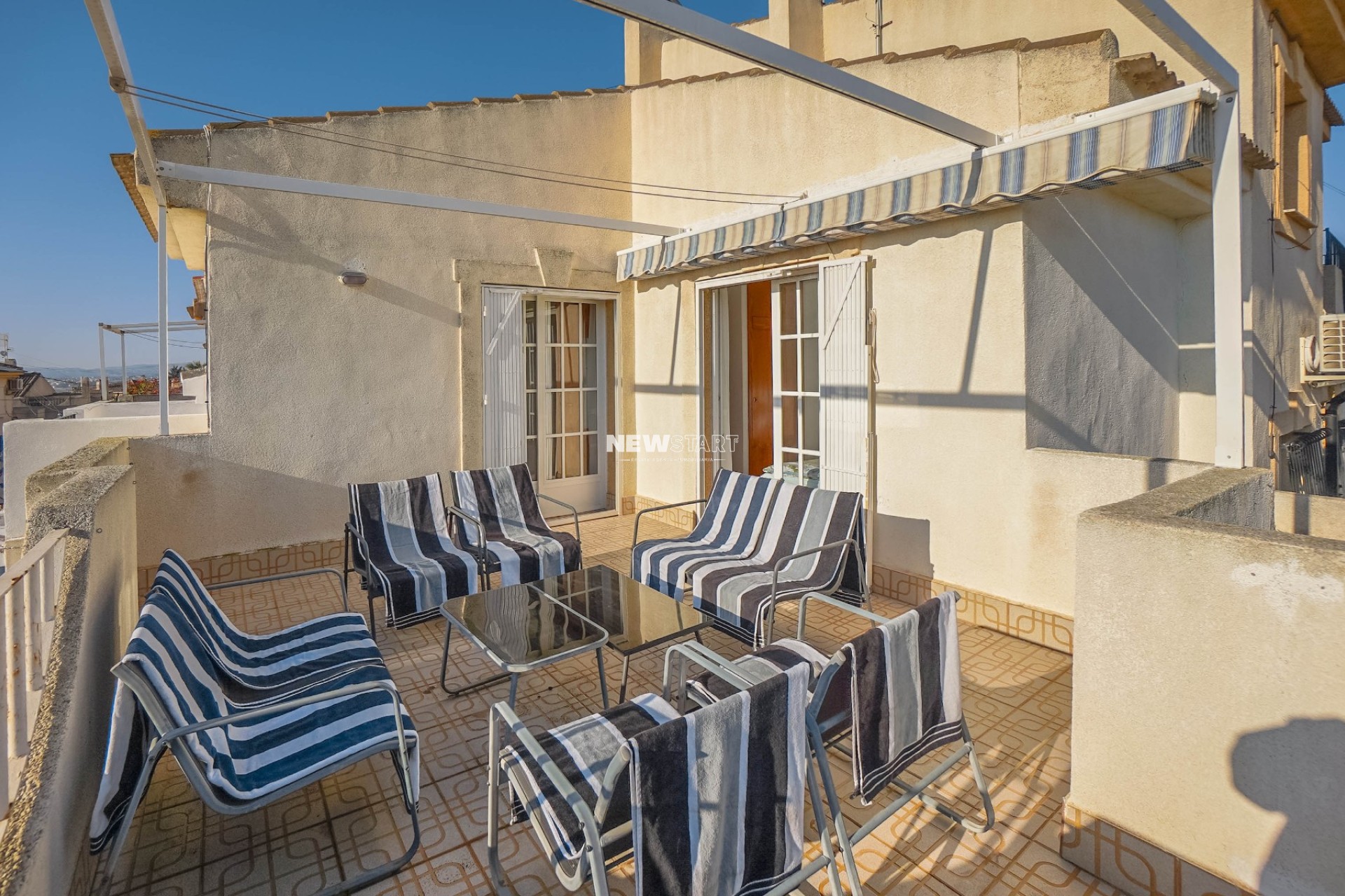 Revente - Maison de ville - La Marina - Urb. El Oasis