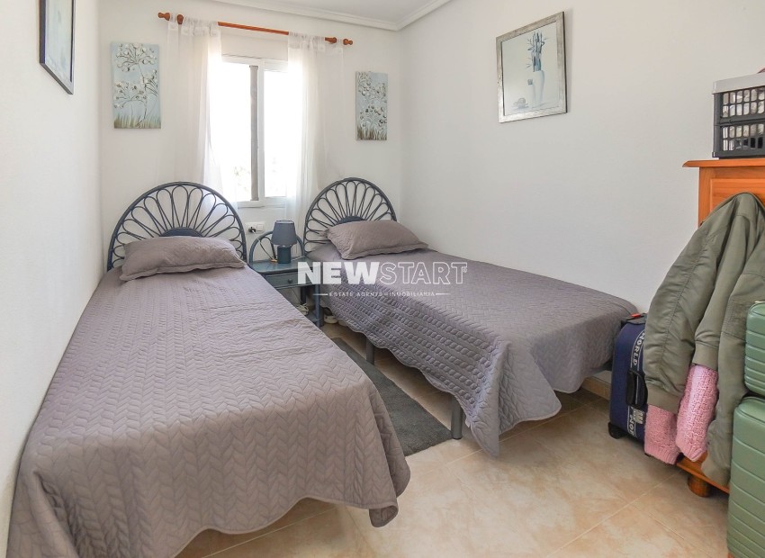 Revente - Maison mitoyenne - La Marina - Urb. El Oasis