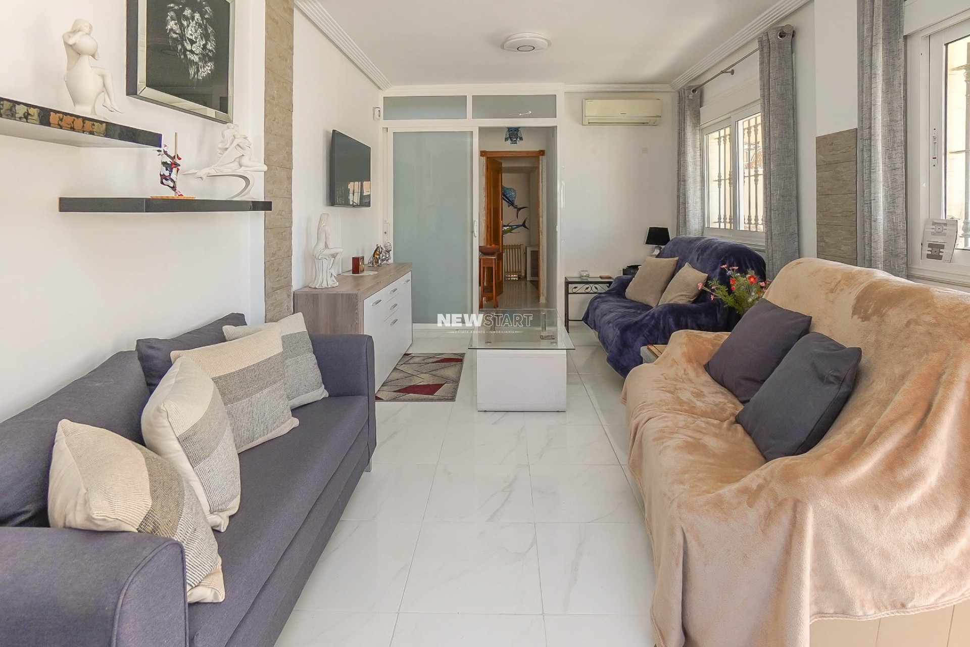 Revente - Maison mitoyenne - La Marina - Urb. La Marina