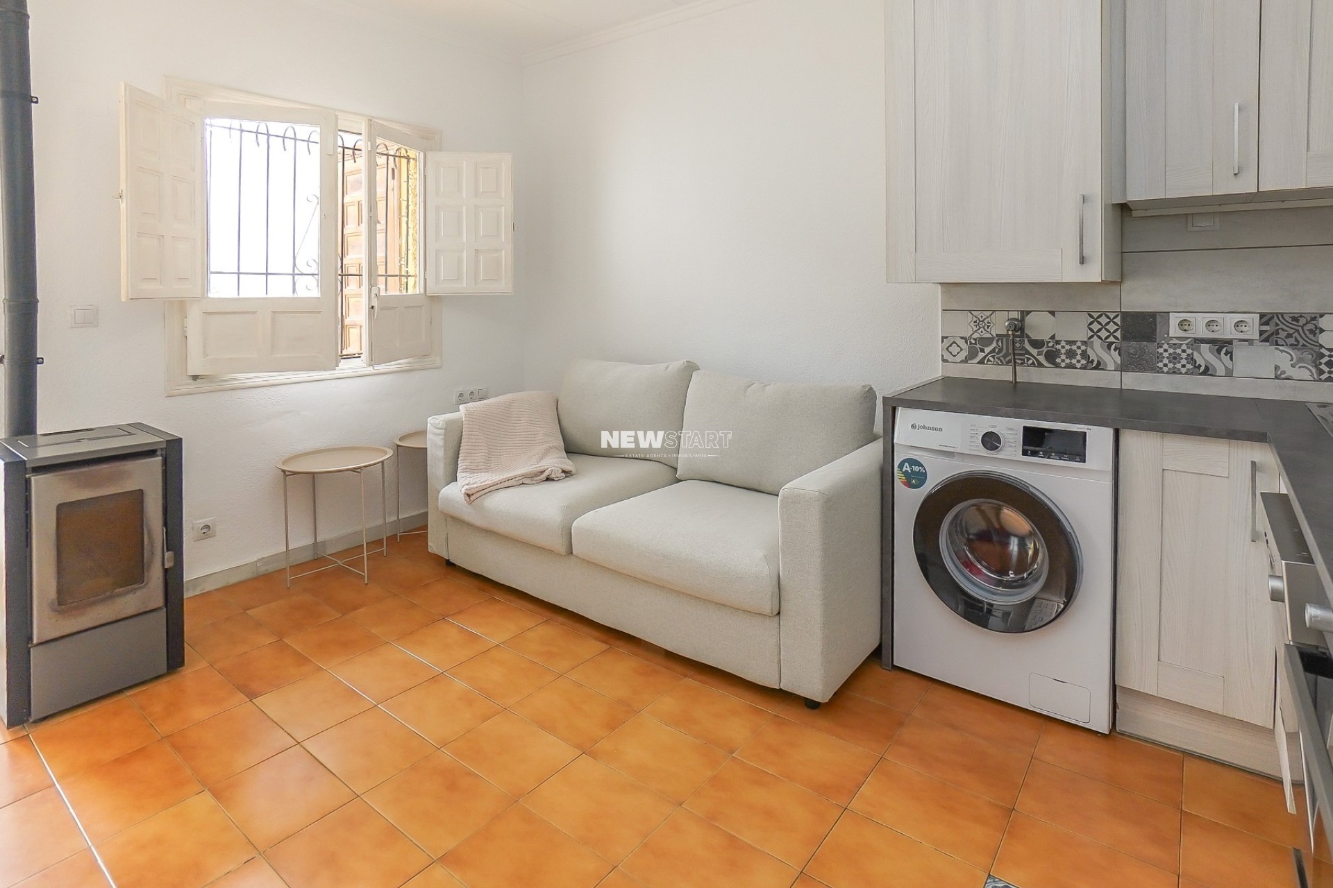 Revente - Mitoyenne - La Marina - Urb. La Marina