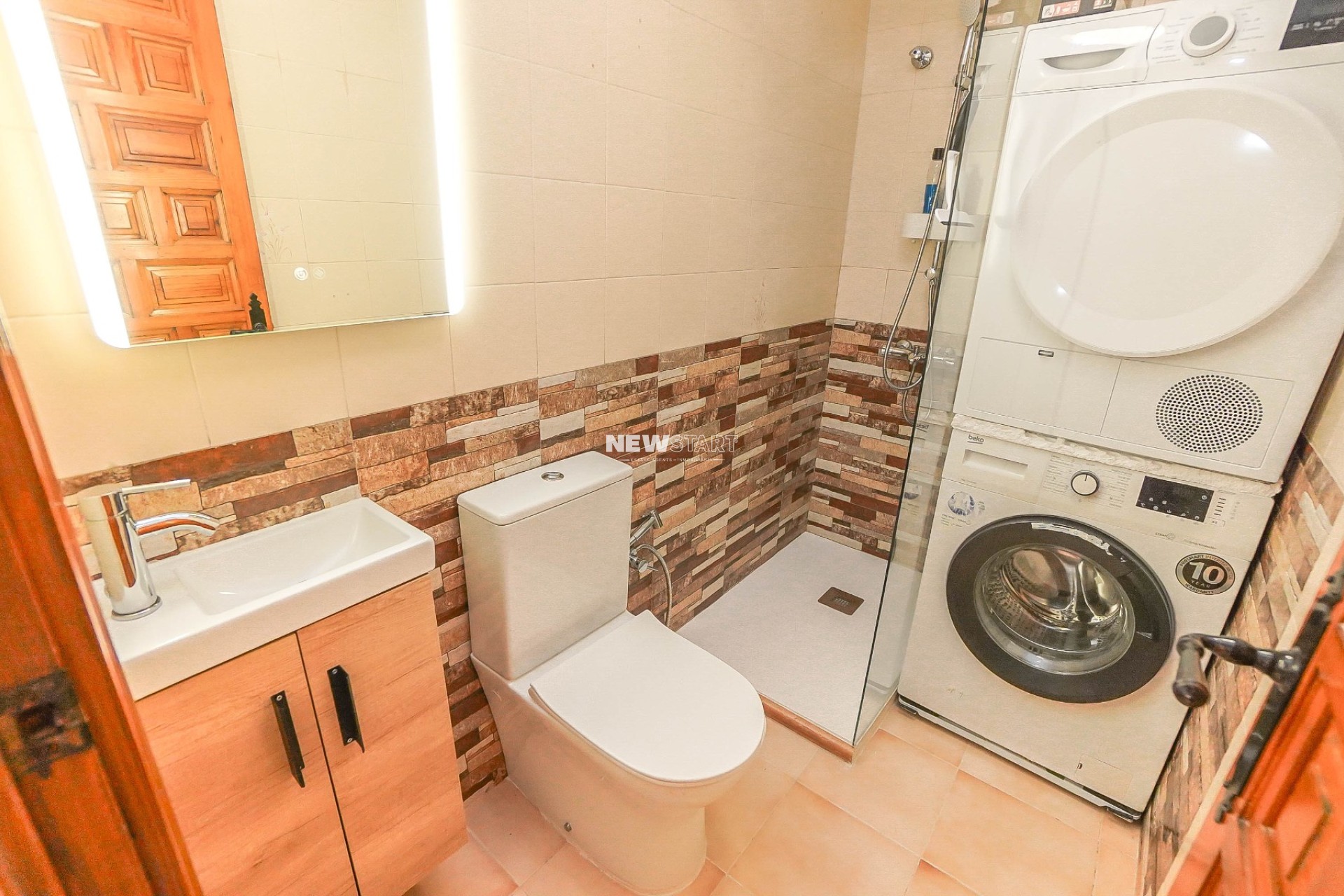 Revente - Mitoyenne - La Marina - Urb. La Marina