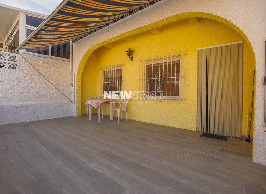 Revente - Mitoyenne - La Marina - Urb. La Marina