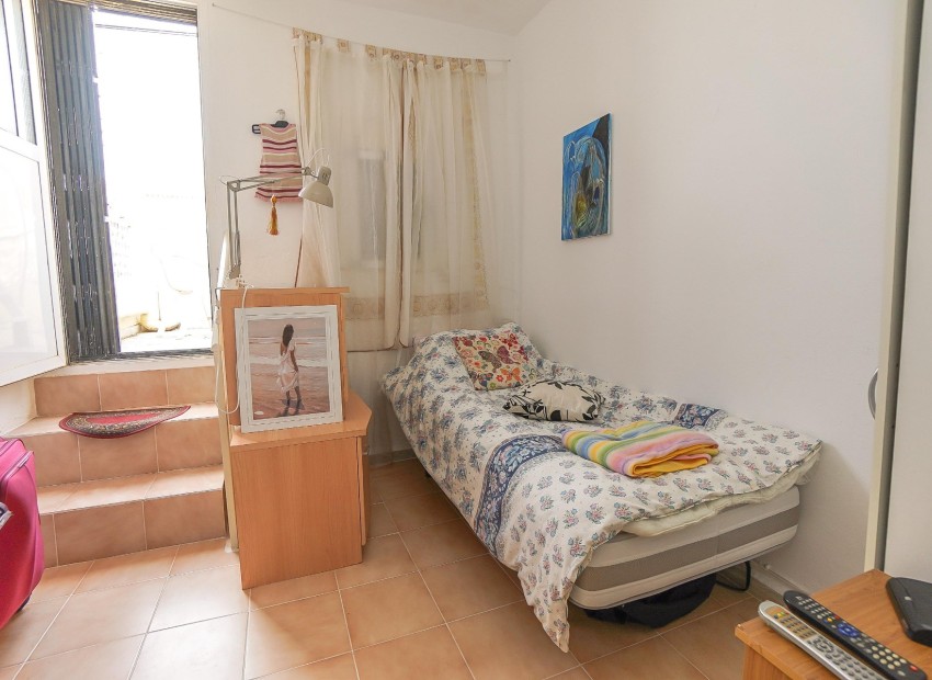 Revente - Mitoyenne - La Marina - Urb. La Marina