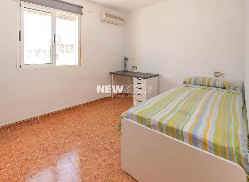 Revente - Quad - La Marina - Urb. La Marina