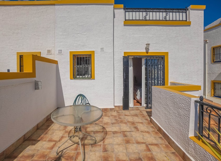 Revente - Quadruplex - La Marina - Urb. La Marina