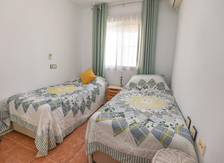 Revente - Quadruplex - La Marina - Urb. La Marina