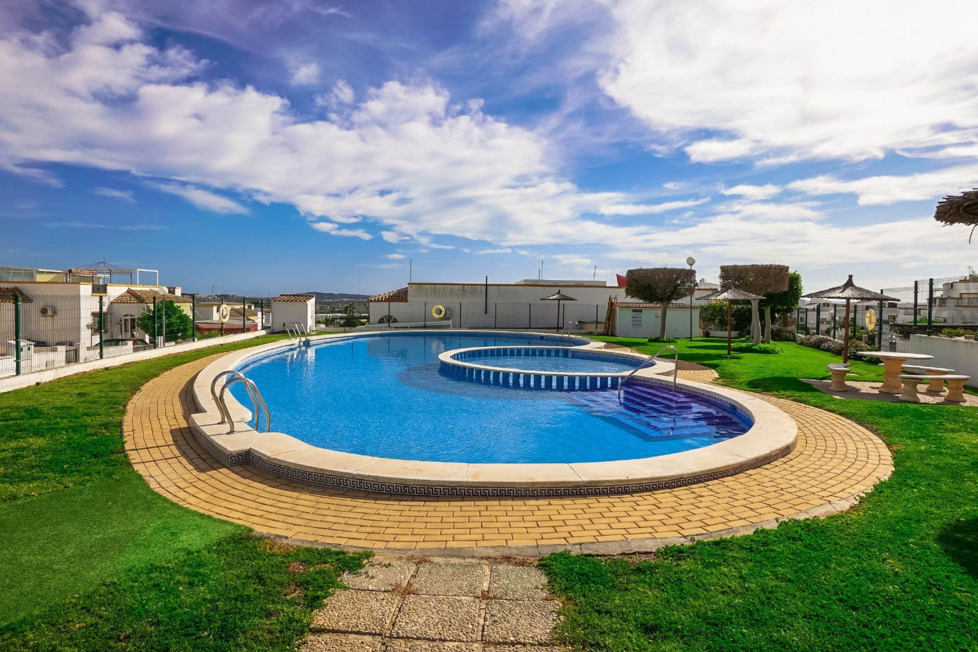 Revente - Quadruplex - La Marina - Urb. La Marina