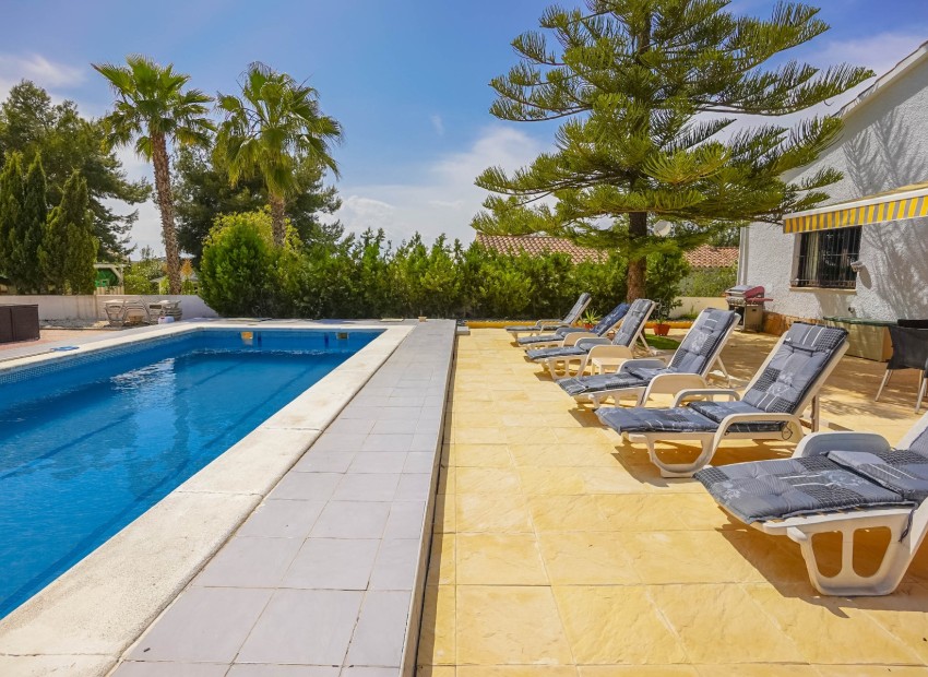 Revente - Villa - La Marina - Urb. El Oasis