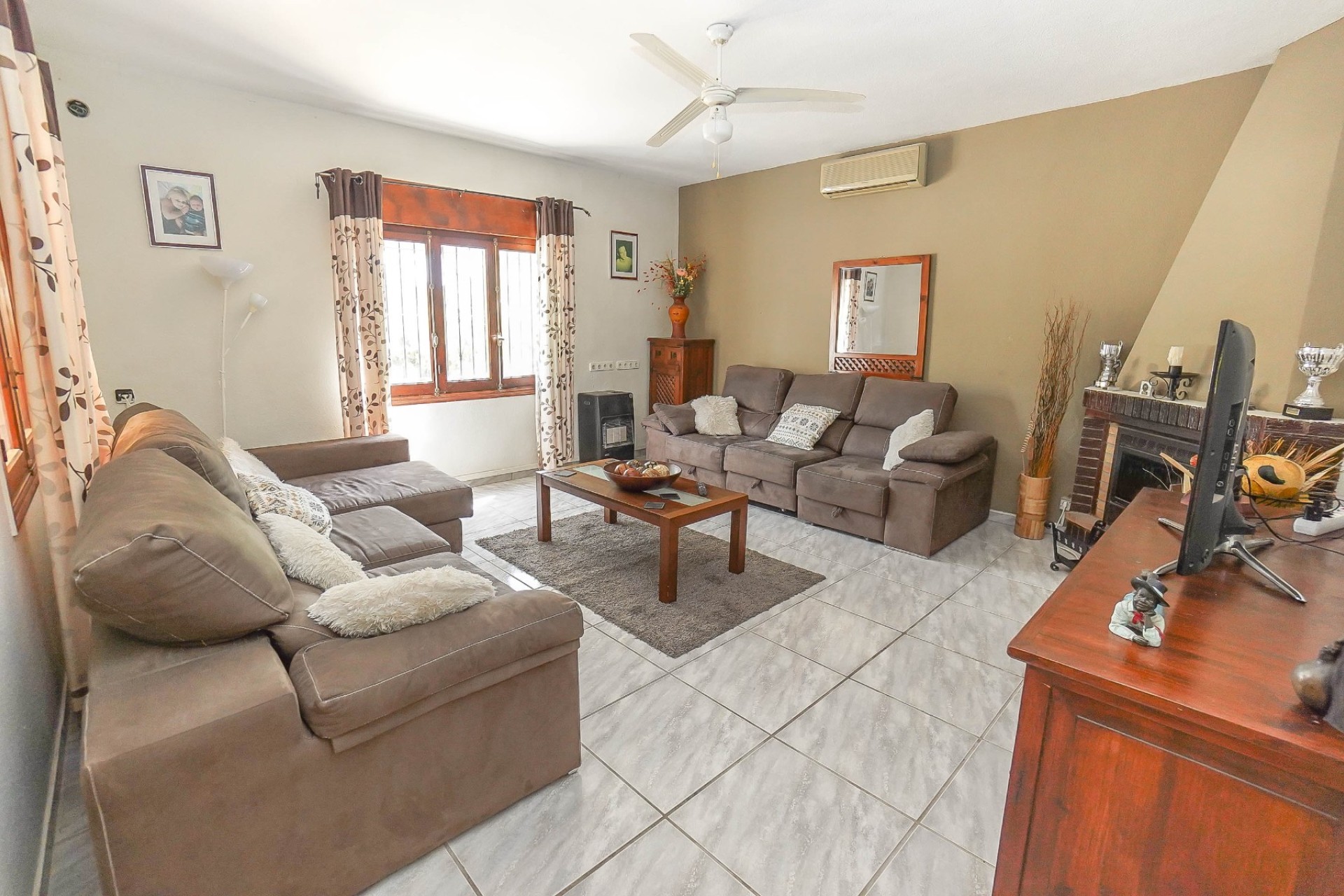 Revente - Villa - La Marina - Urb. El Oasis