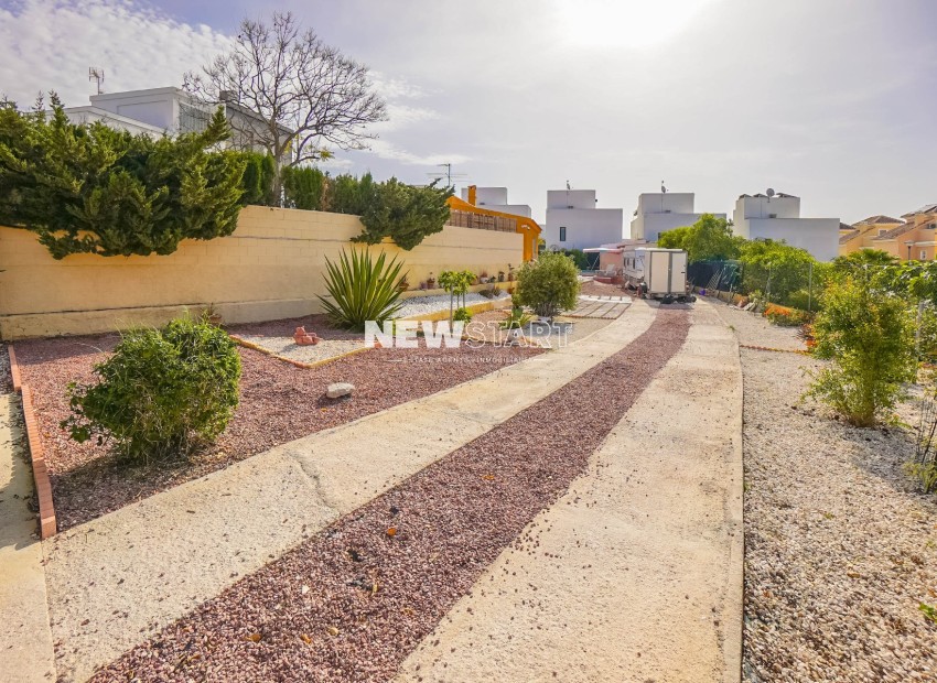 Revente - Villa - La Marina - Urb. La Marina