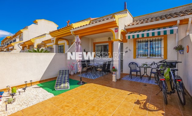 Rijtjeswoning - Herverkoop - Daya Nueva - NS1650