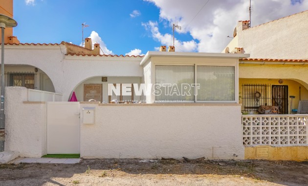 Rijtjeswoning - Herverkoop - La Marina - Urb. La Marina