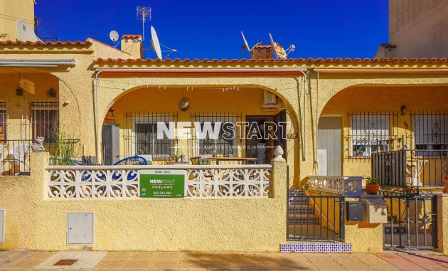 Rijtjeswoning - Herverkoop - La Marina - Urb. La Marina