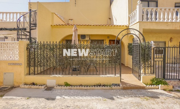 Terraced - Resale - La Marina - Urb. La Marina