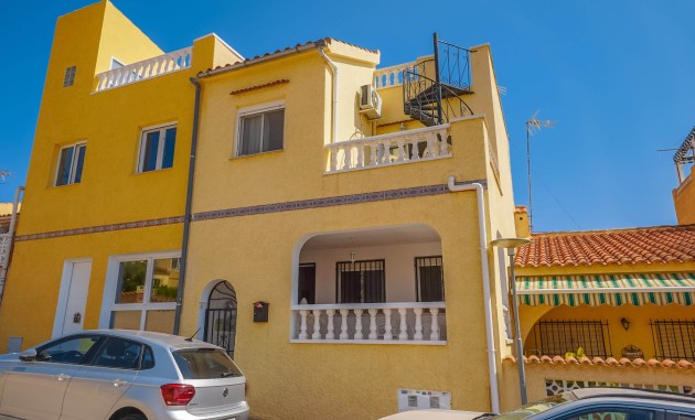 Townhouse - Resale - La Marina - NS1652