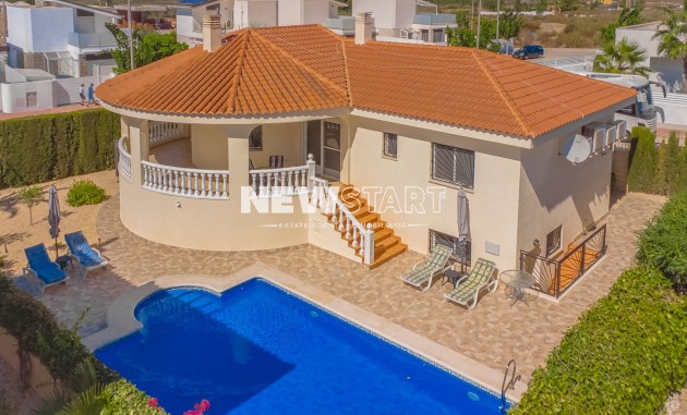 Villa - Resale - La Marina - Urb. El Oasis