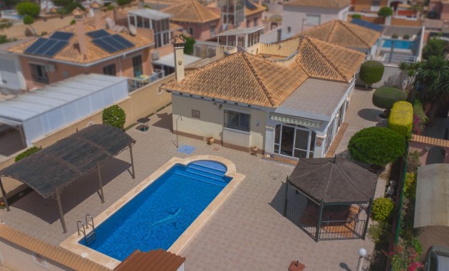 Vrijstaande villa - Herverkoop - La Marina - Urb. La Marina