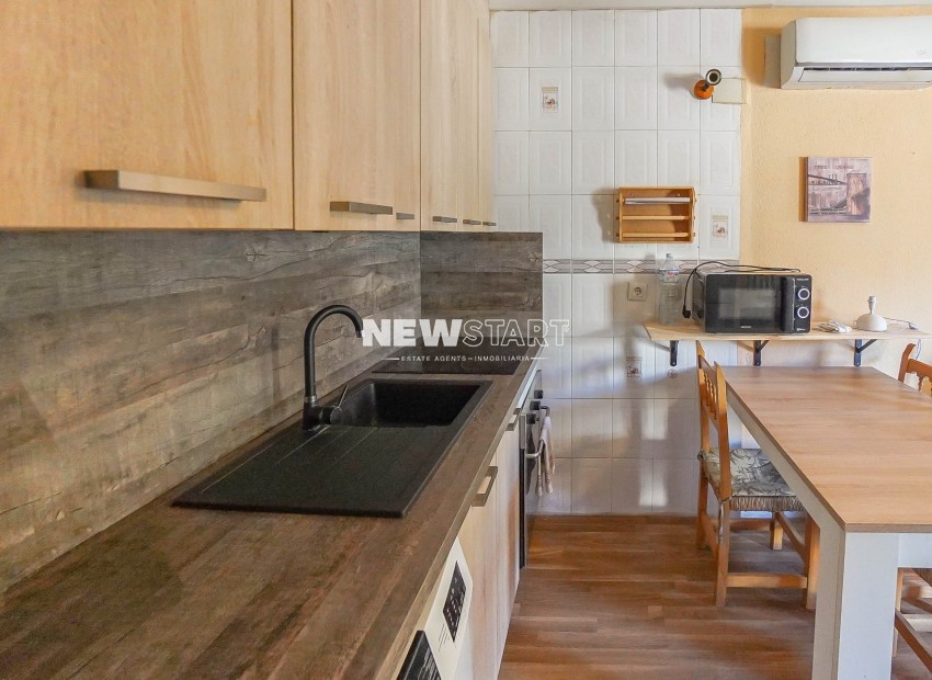 Wiederverkauf - Endterrasse - La Marina - Urb. La Marina