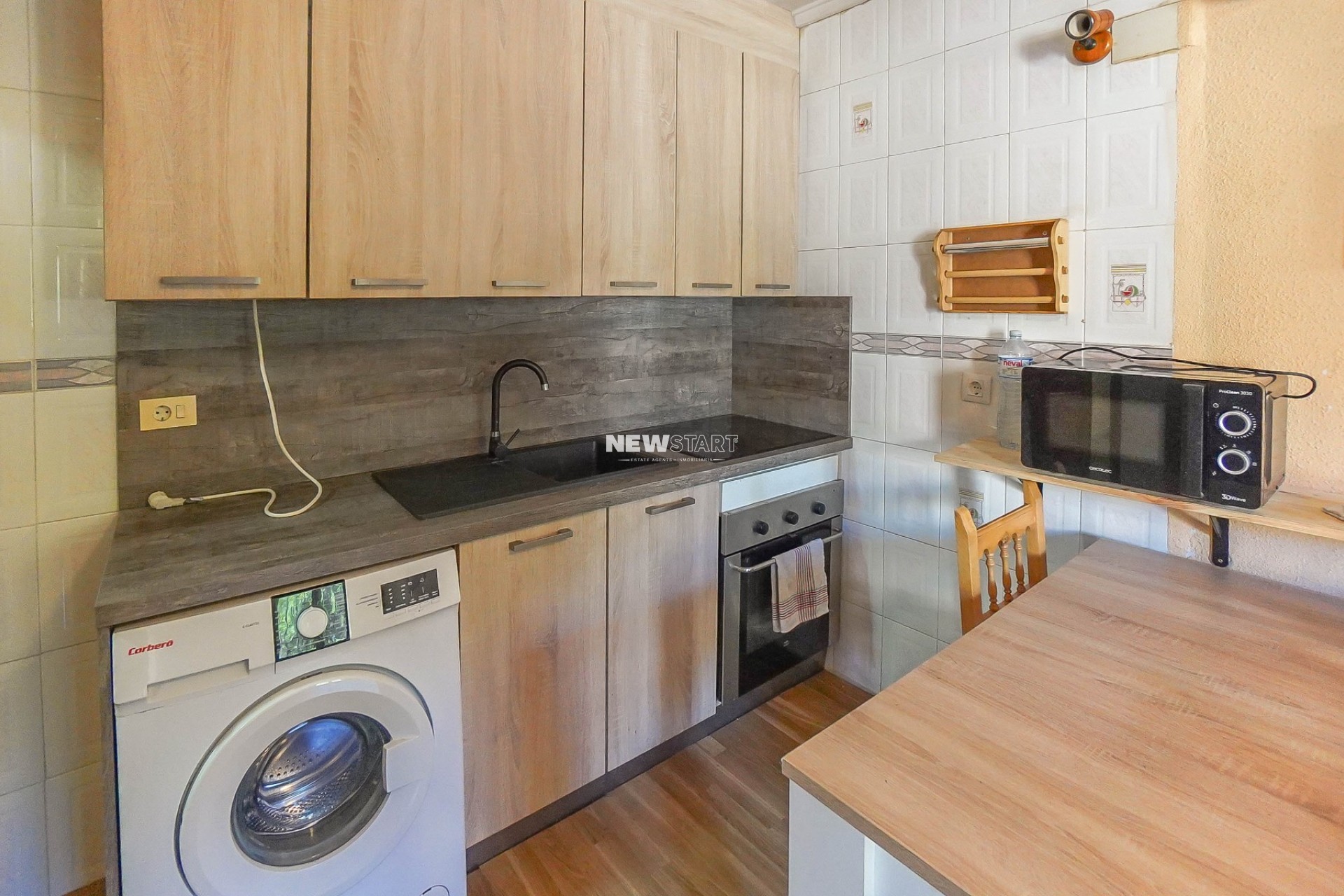 Wiederverkauf - Endterrasse - La Marina - Urb. La Marina