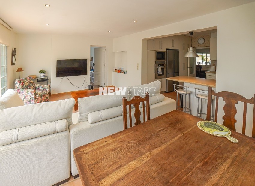 Wiederverkauf - Freistehend - La Marina - Urb. La Escuera