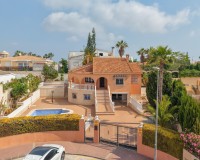 Wiederverkauf - Freistehend - La Marina - Urb. La Escuera