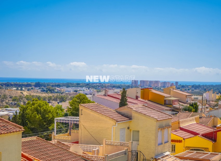 Wiederverkauf - Freistehend - La Marina - Urb. La Marina
