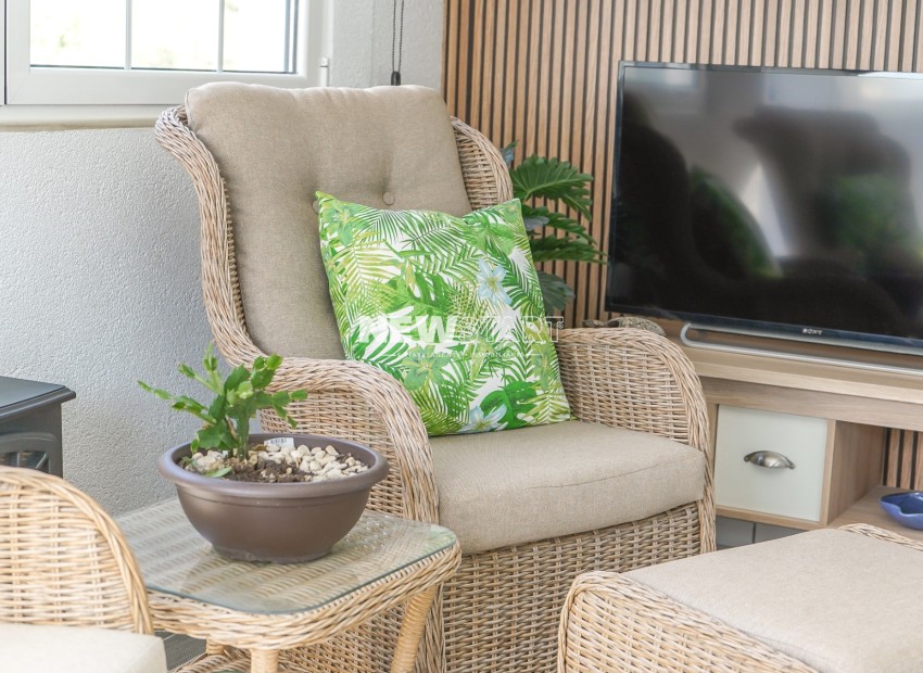 Wiederverkauf - Freistehend - La Marina - Urb. La Marina