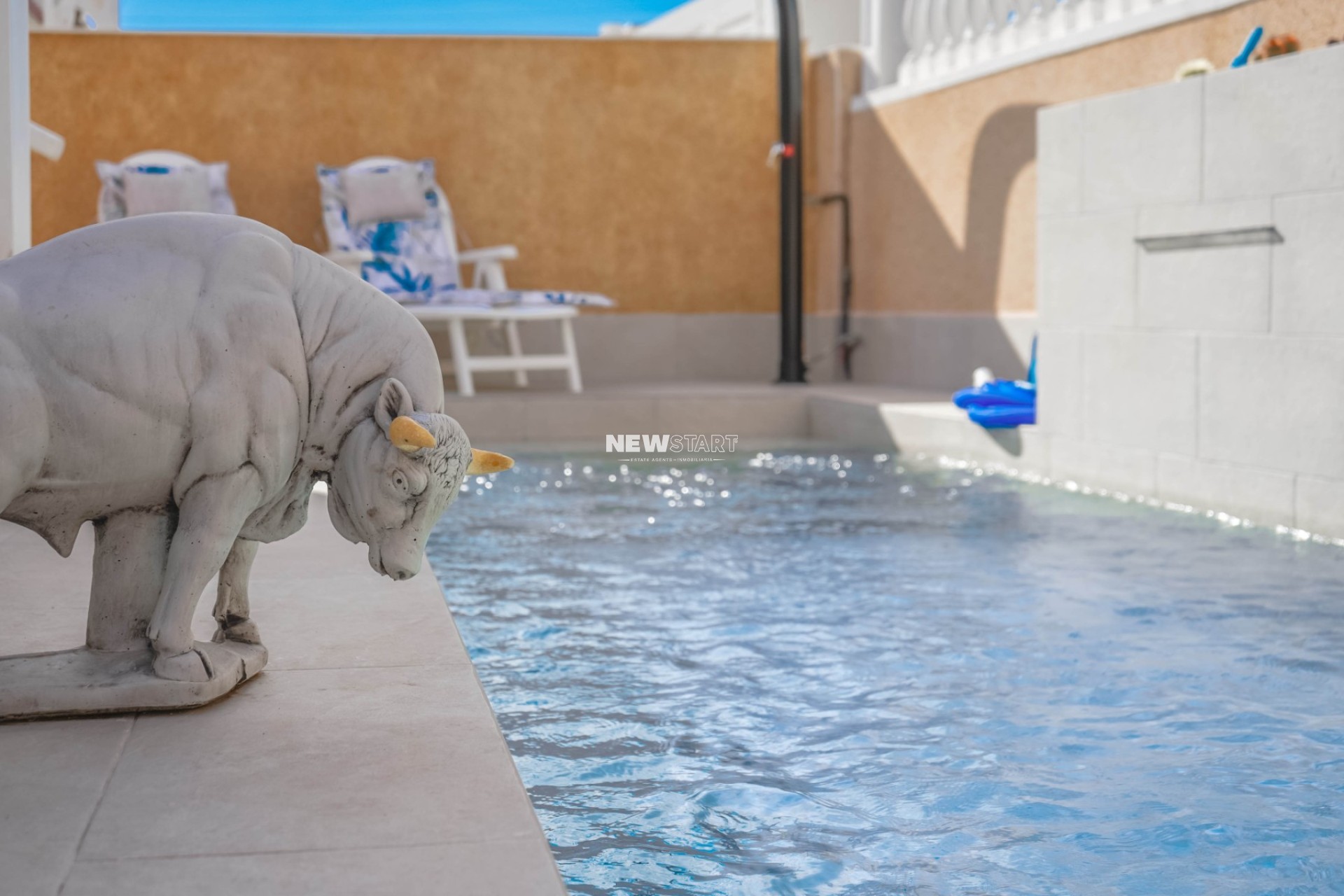 Wiederverkauf - Freistehend - La Marina - Urb. La Marina