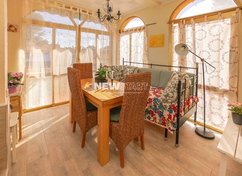 Wiederverkauf - Freistehend - La Marina - Urb. La Marina