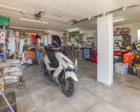 Wiederverkauf - Freistehend - La Marina - Urb. La Marina