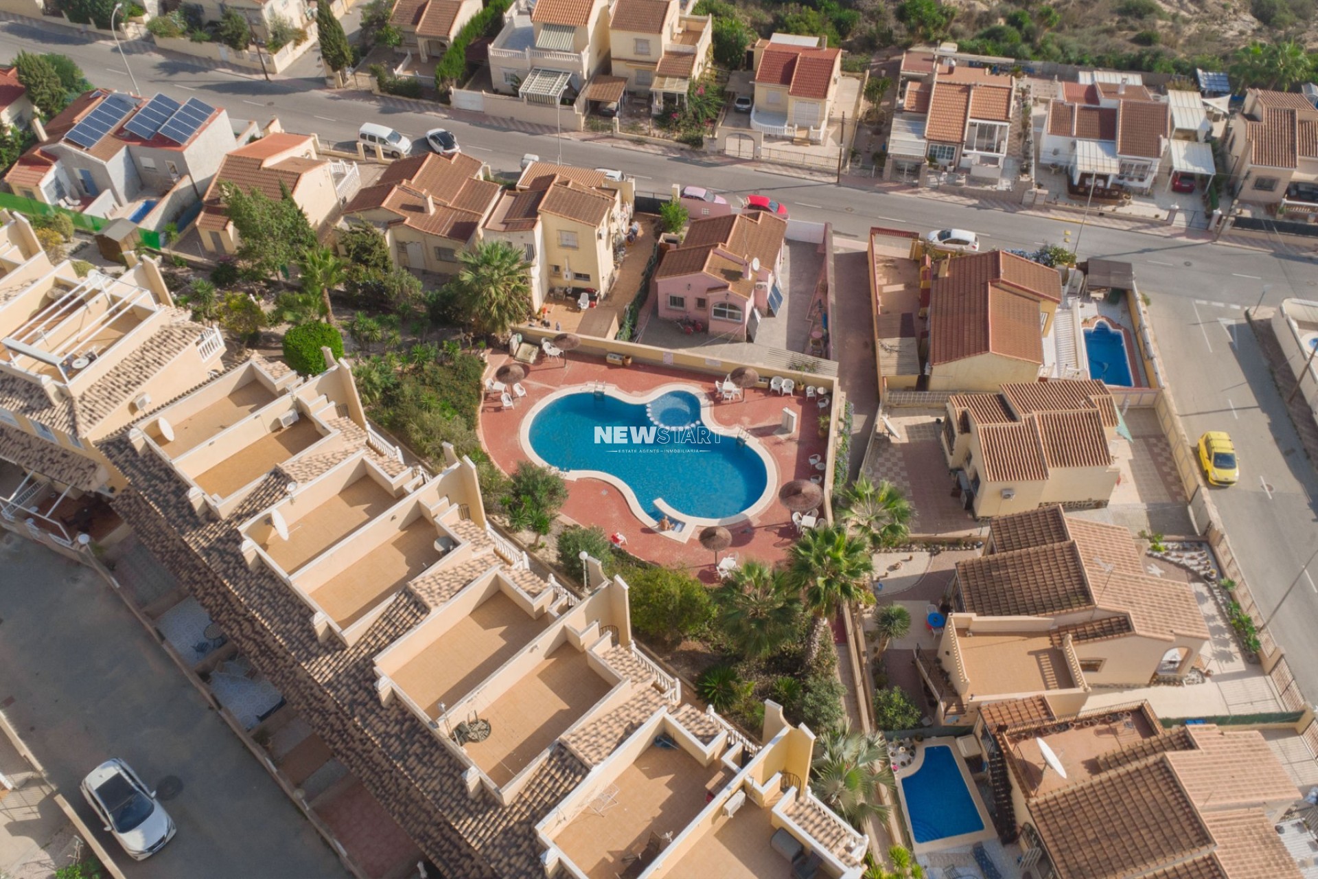 Wiederverkauf - Freistehend - La Marina - Urb. La Marina