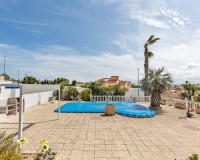Wiederverkauf - Freistehend - La Marina - Urb. La Marina