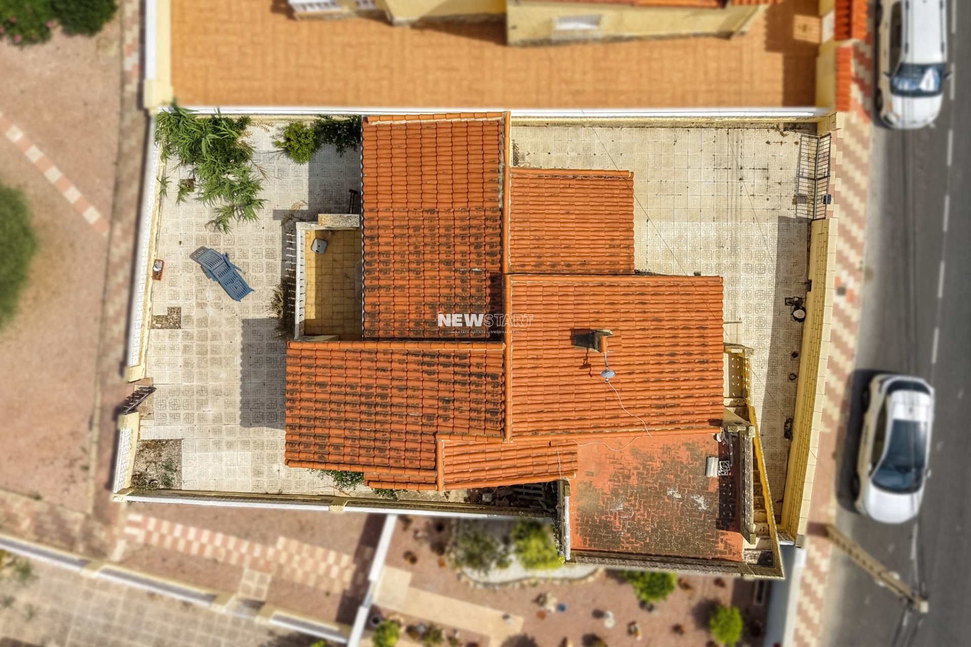 Wiederverkauf - Freistehend - La Marina - Urb. La Marina