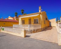 Wiederverkauf - Freistehend - La Marina - Urb. La Marina