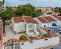 Wiederverkauf - Freistehend - La Marina - Urb. La Marina