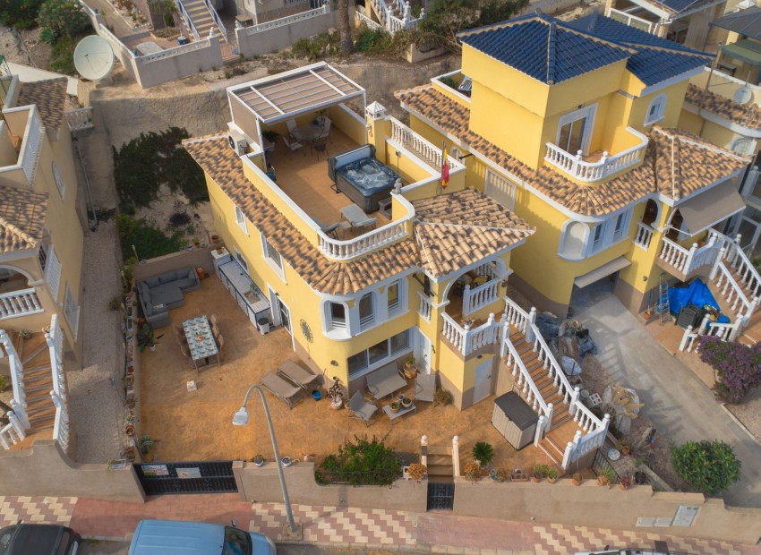 Wiederverkauf - Freistehend - La Marina - Urb. La Marina