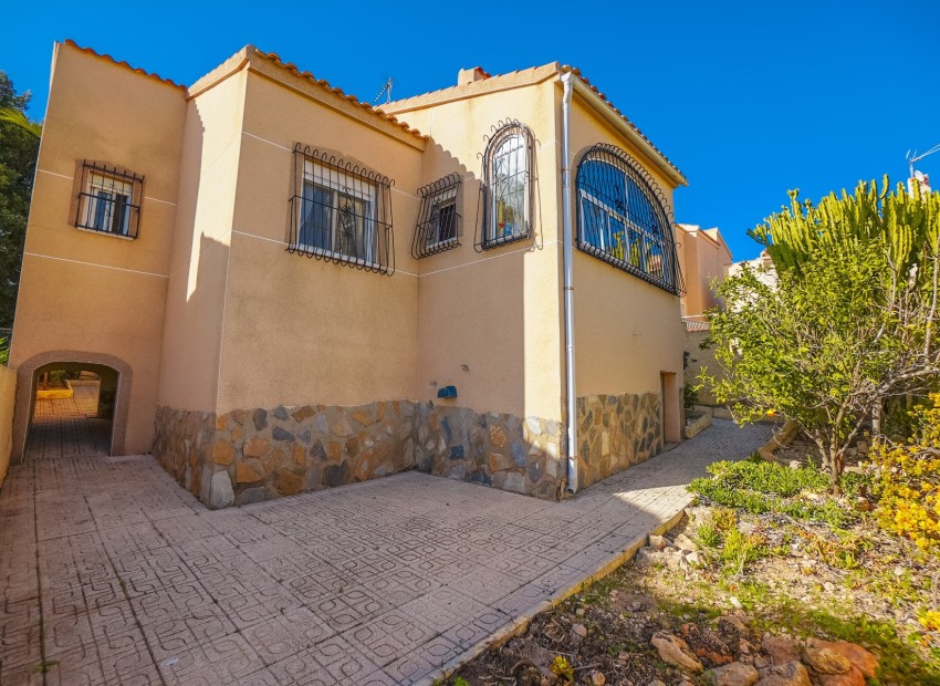 Wiederverkauf - Freistehende Villa - La Marina - Urb. La Marina