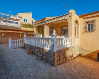 Wiederverkauf - Freistehende Villa - La Marina - Urb. La Marina