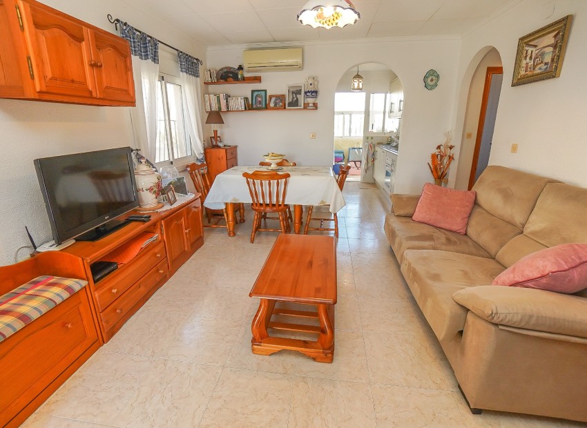 Wiederverkauf - Freistehende Villa - La Marina - Urb. La Marina