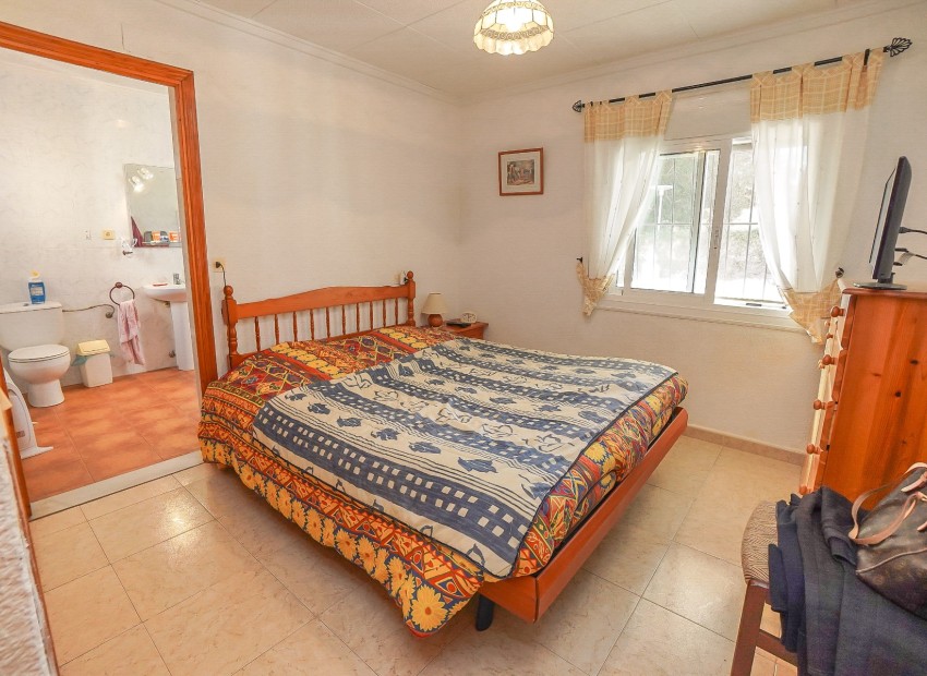 Wiederverkauf - Freistehende Villa - La Marina - Urb. La Marina