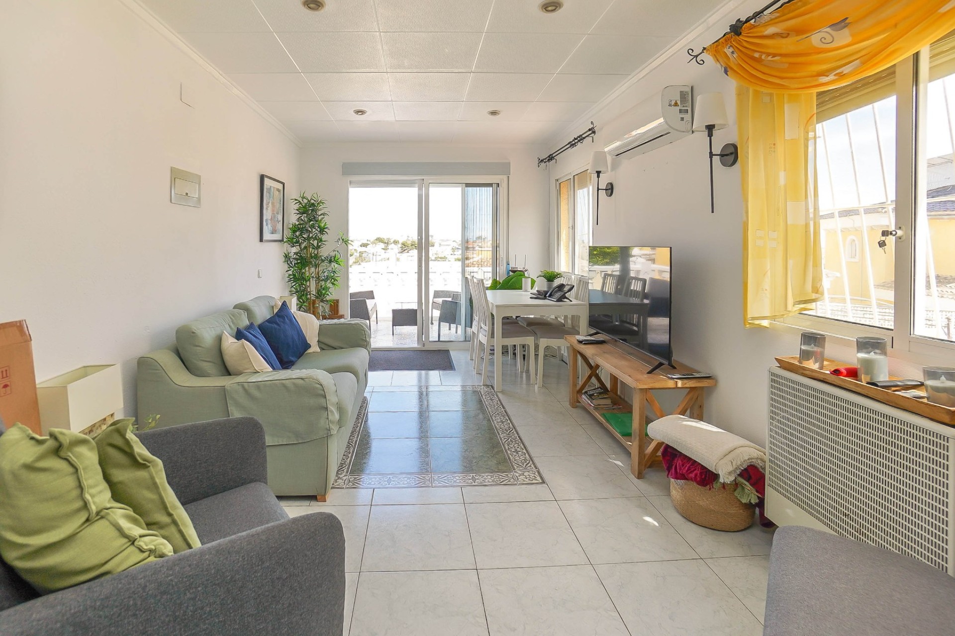 Wiederverkauf - Freistehende Villa - La Marina - Urb. La Marina
