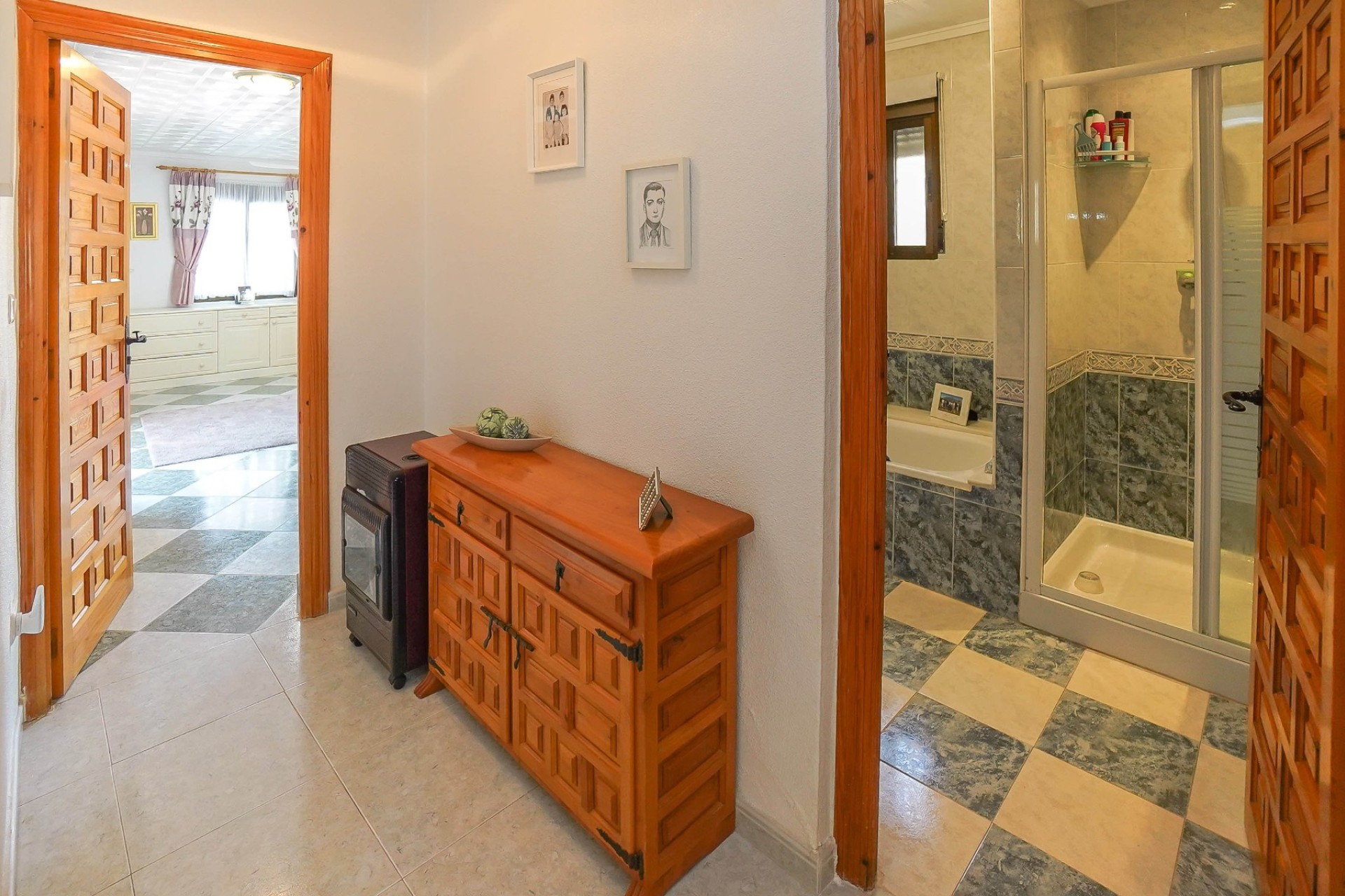 Wiederverkauf - Freistehende Villa - La Marina - Urb. La Marina