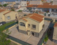 Wiederverkauf - Freistehende Villa - La Marina - Urb. La Marina