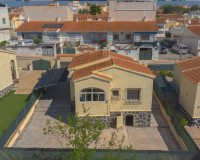 Wiederverkauf - Freistehende Villa - La Marina - Urb. La Marina