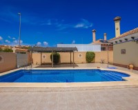 Wiederverkauf - Freistehende Villa - La Marina - Urb. La Marina