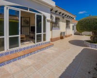 Wiederverkauf - Freistehende Villa - La Marina - Urb. La Marina
