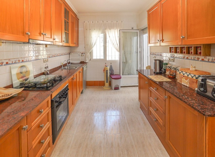 Wiederverkauf - Freistehende Villa - La Marina - Urb. La Marina